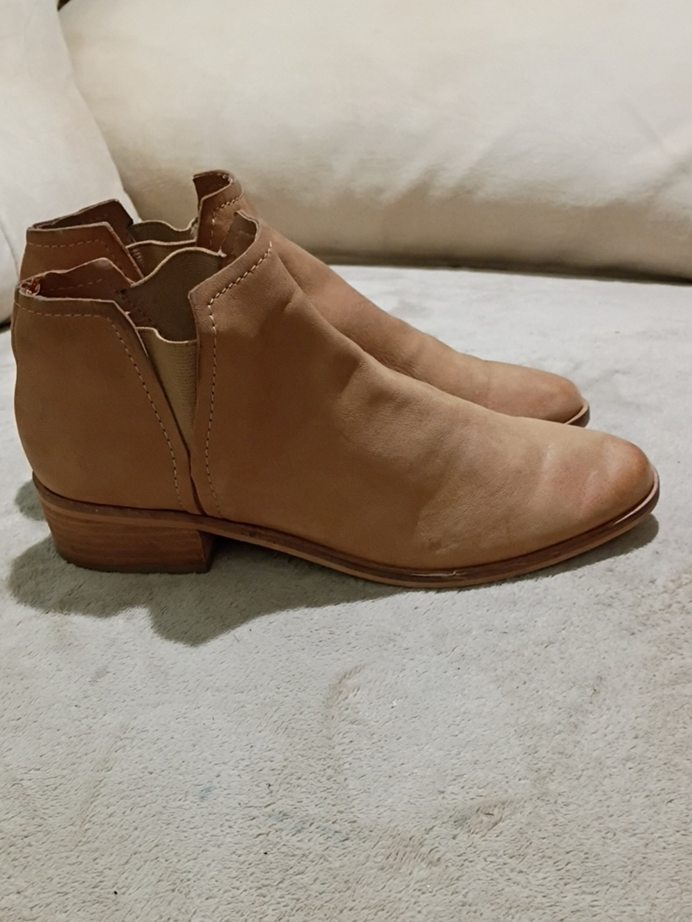 Dolce Vita Blush Taupe Suede Ankle Bootie - Picture 3 of 9